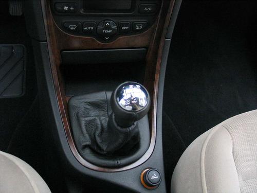 http://images.sohu.com/auto_images/piclib/73/69/Img46973_middle.jpg